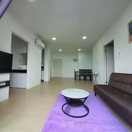 Bunny Homestay 407 Roxy Apartment Kuching Exterior photo